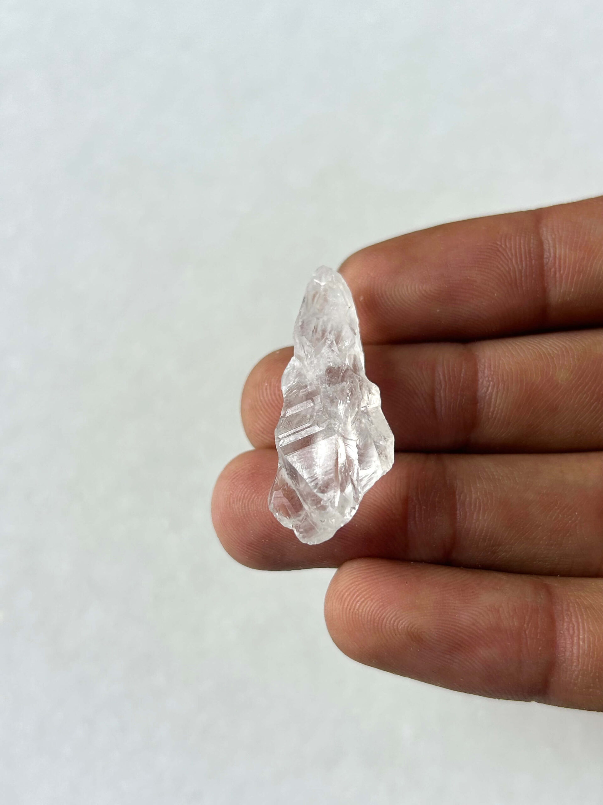 35 mm Raw Quartz Stone for Macrame