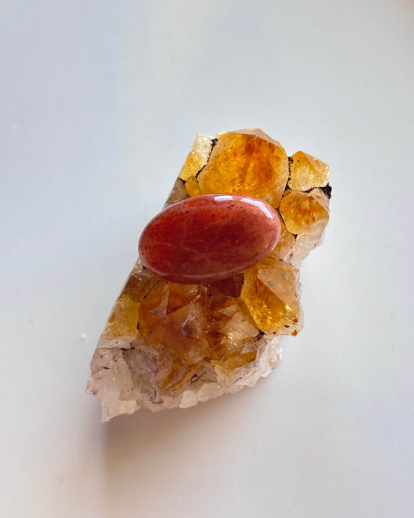 27mm Sunstone Stone for Custom Jewellery