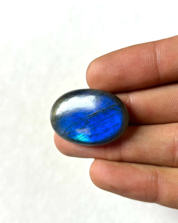 31 mm Blue Labradorite for Macrame