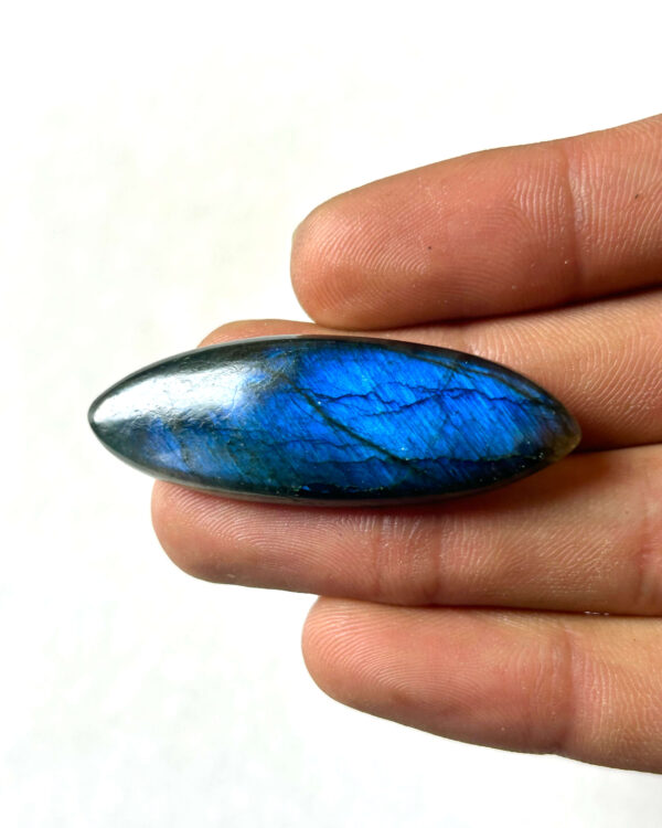 46 mm Blue Flash Labradorite Stone