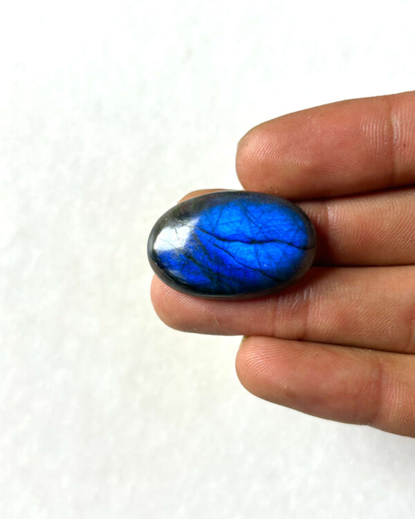 30 mm Blue Flash Labradorite Stone