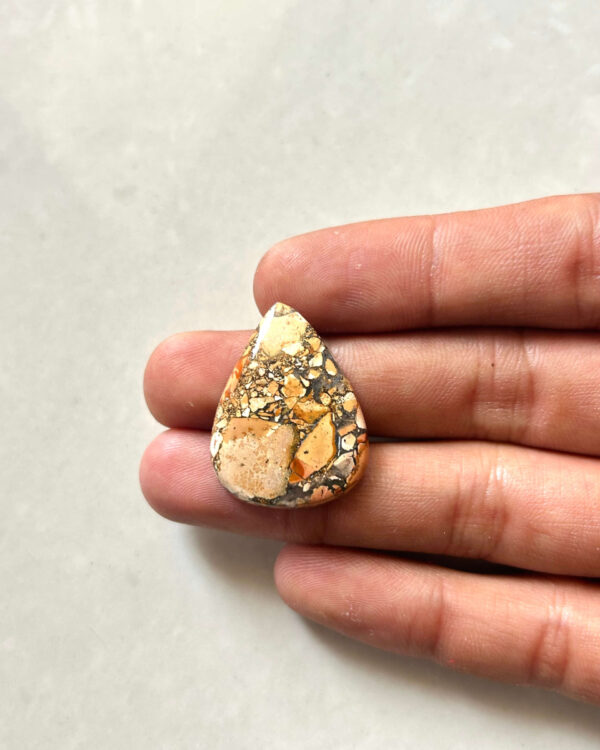 28mm Natural Maligano Jasper Collector Stone