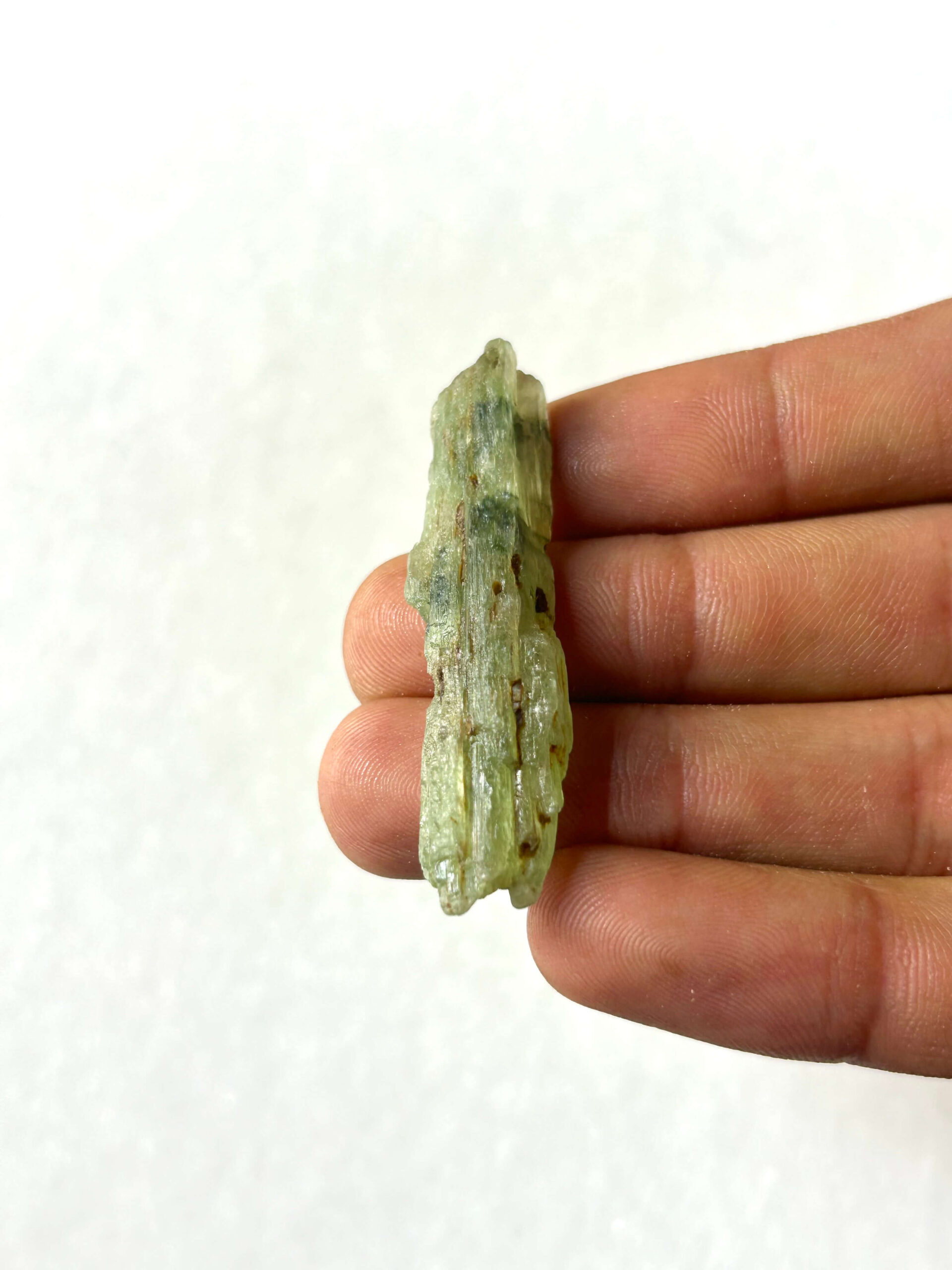 49 mm Raw Green Kyanite Stone