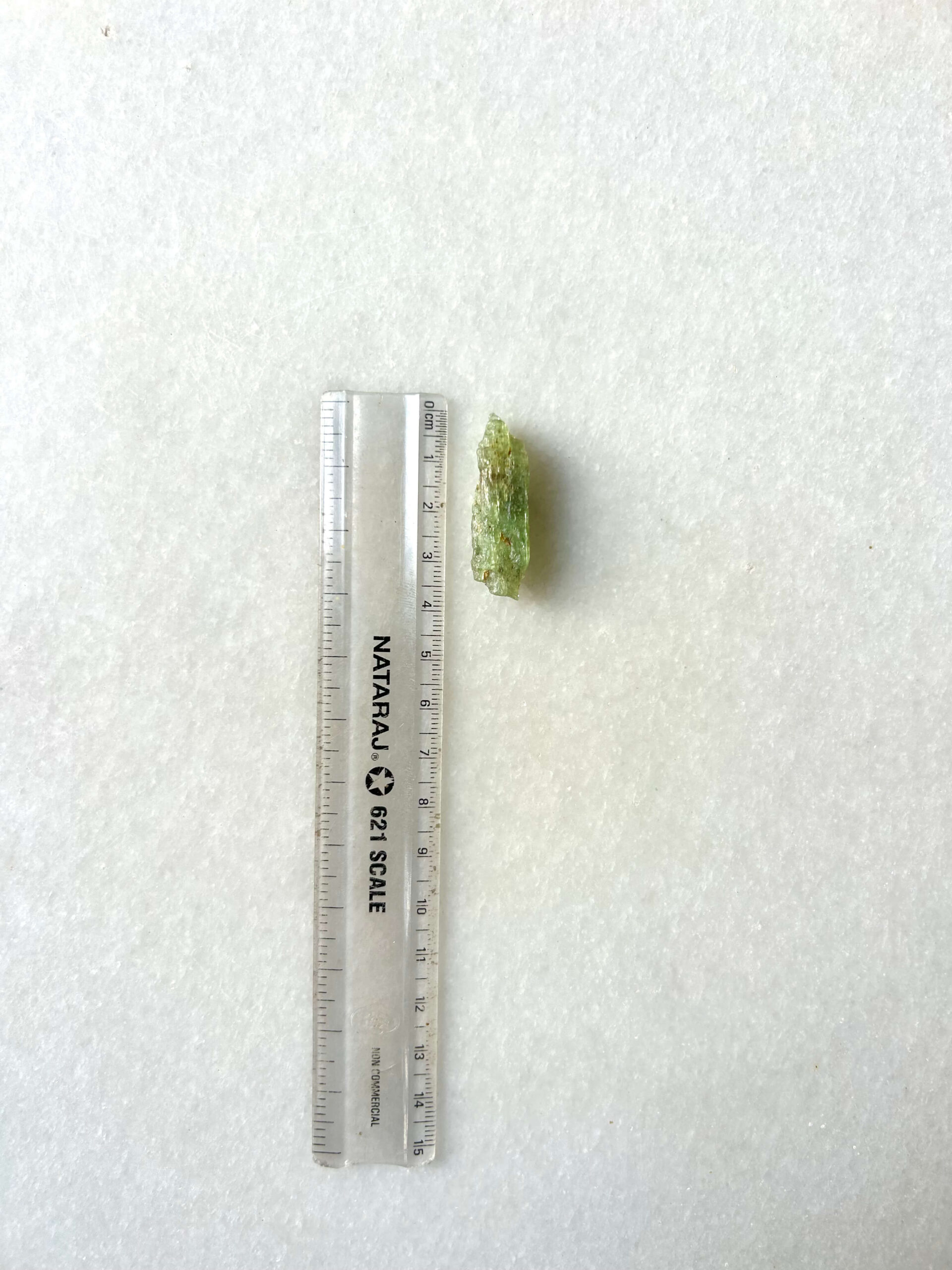 37 mm Green Kyanite Mineral Specimen - Image 2