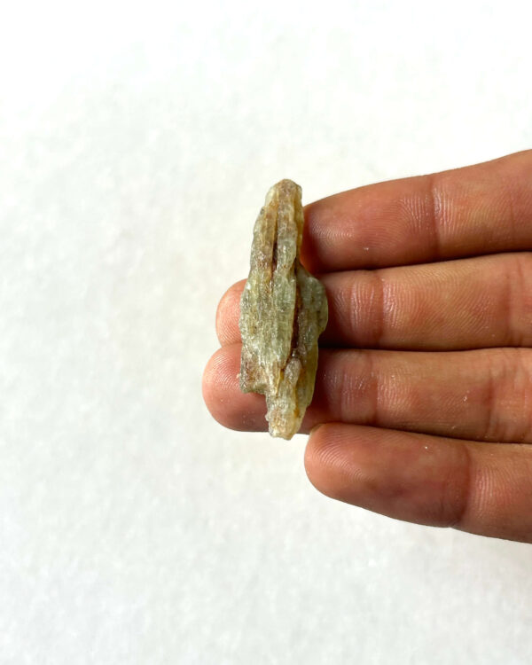 47 mm Raw Green Kyanite Stone