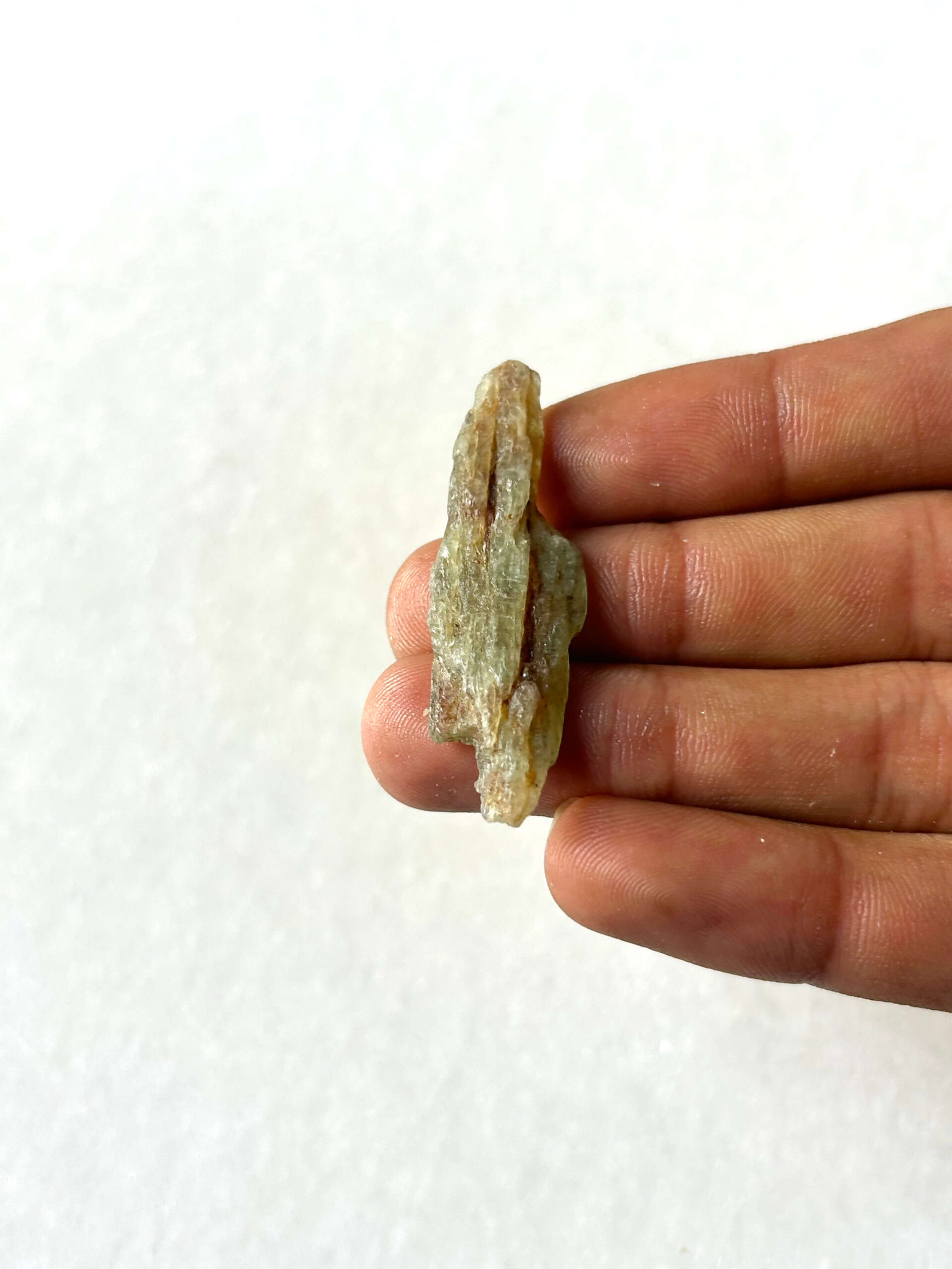 47 mm Raw Green Kyanite Stone