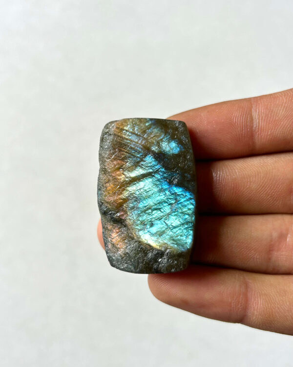 40 mm Textured Labradorite Stone