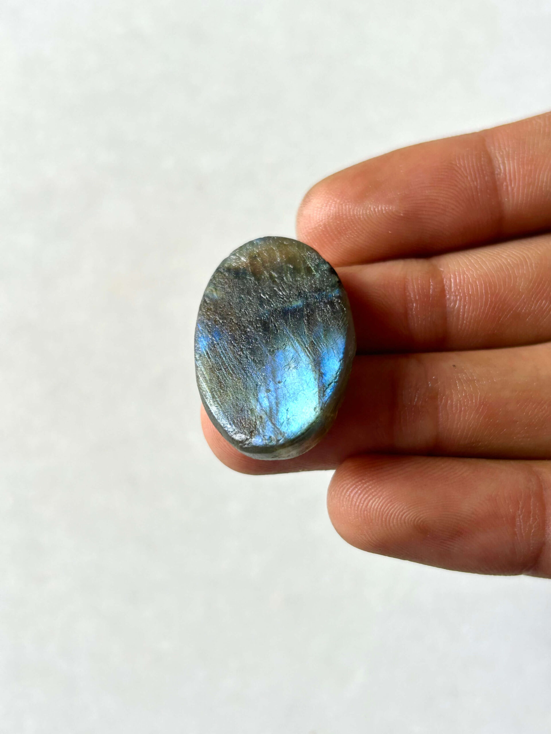 30 mm Rough Face Labradorite Stone