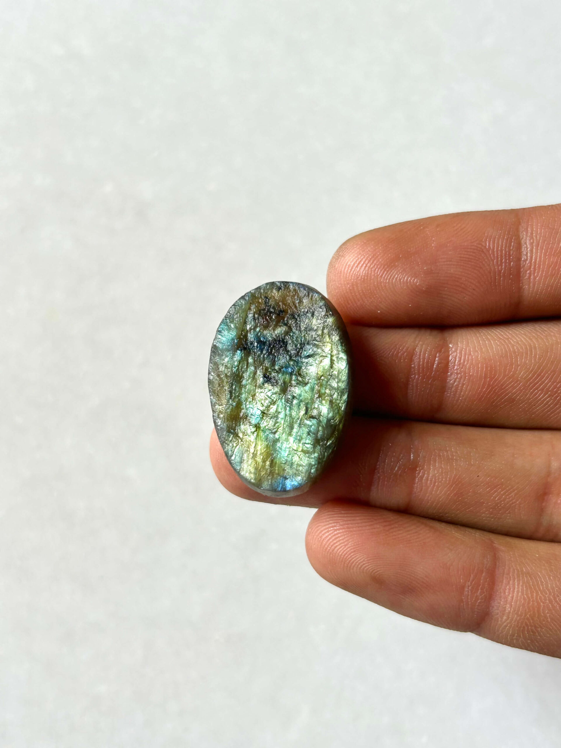 30 mm Rough Face Labradorite Stone - Image 2