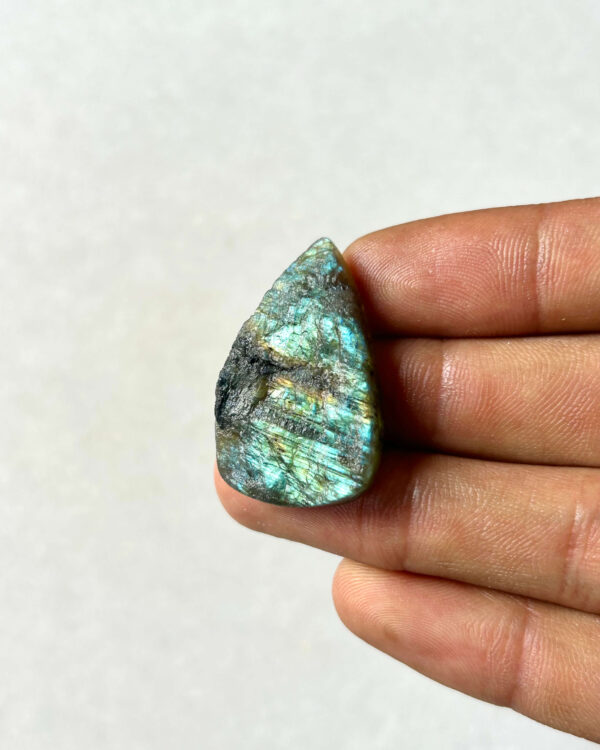 35 mm Textured Labradorite Stone