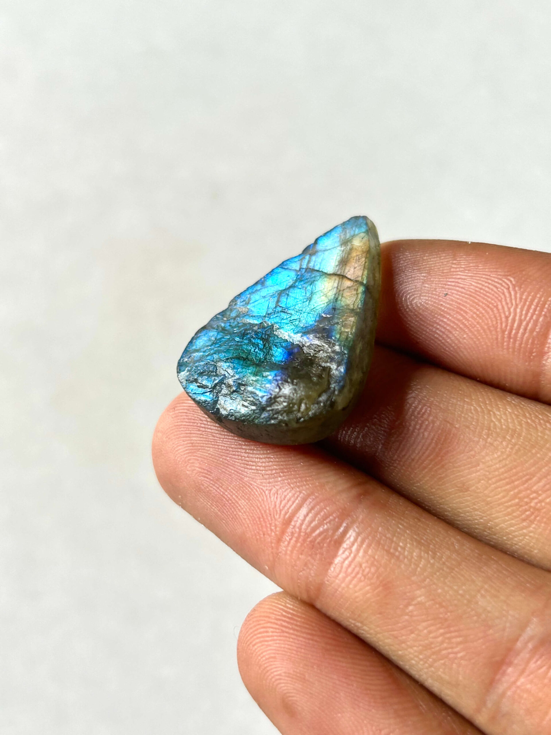 29 mm Labradorite with a Rough Surface - Image 2