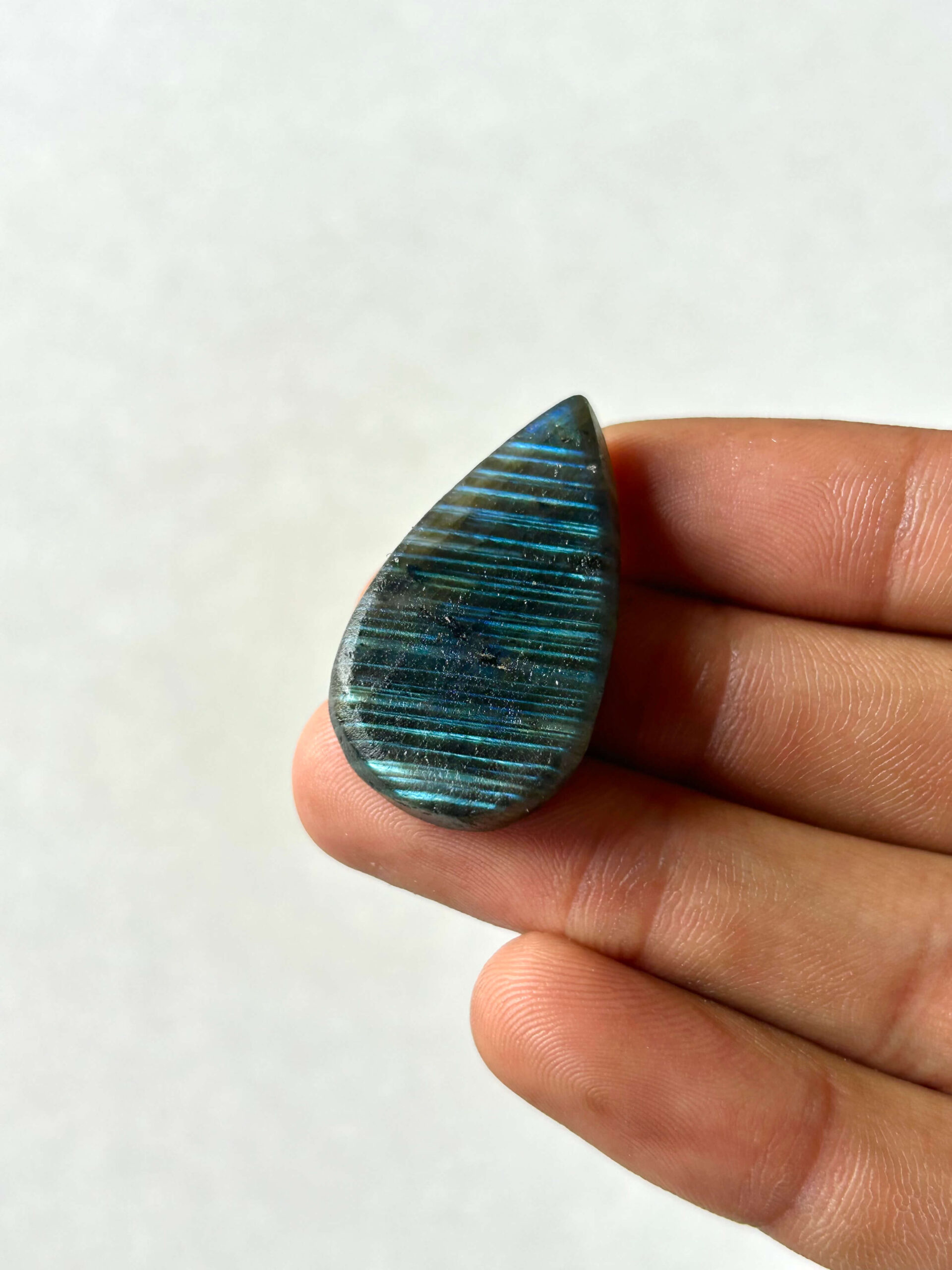 35 mm Textured Labradorite Stone