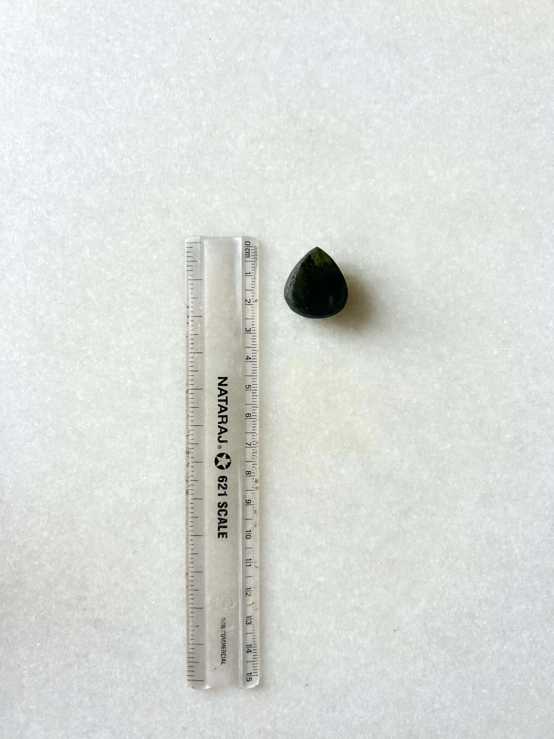 24 mm Rough Face Labradorite Stone - Image 3