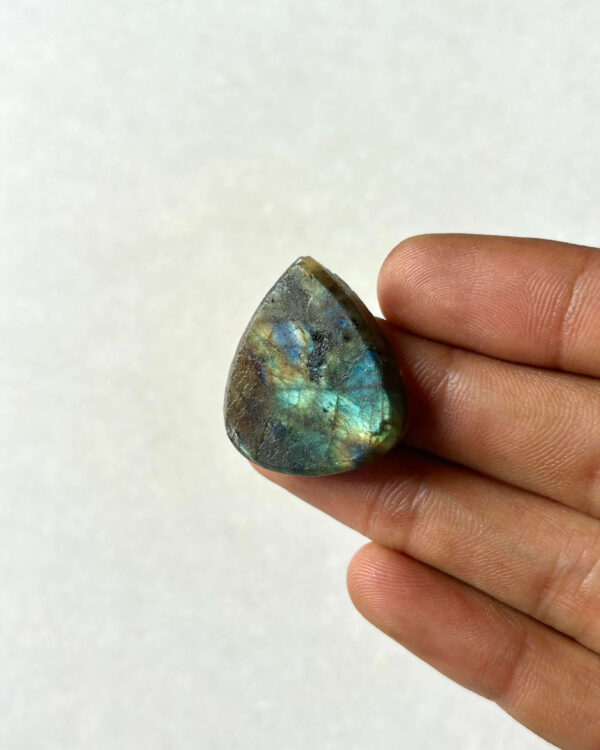 29 mm Textured Labradorite Stone