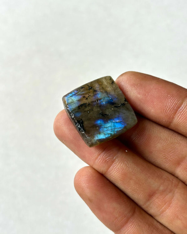 34 mm Rough Face Labradorite for Macrame