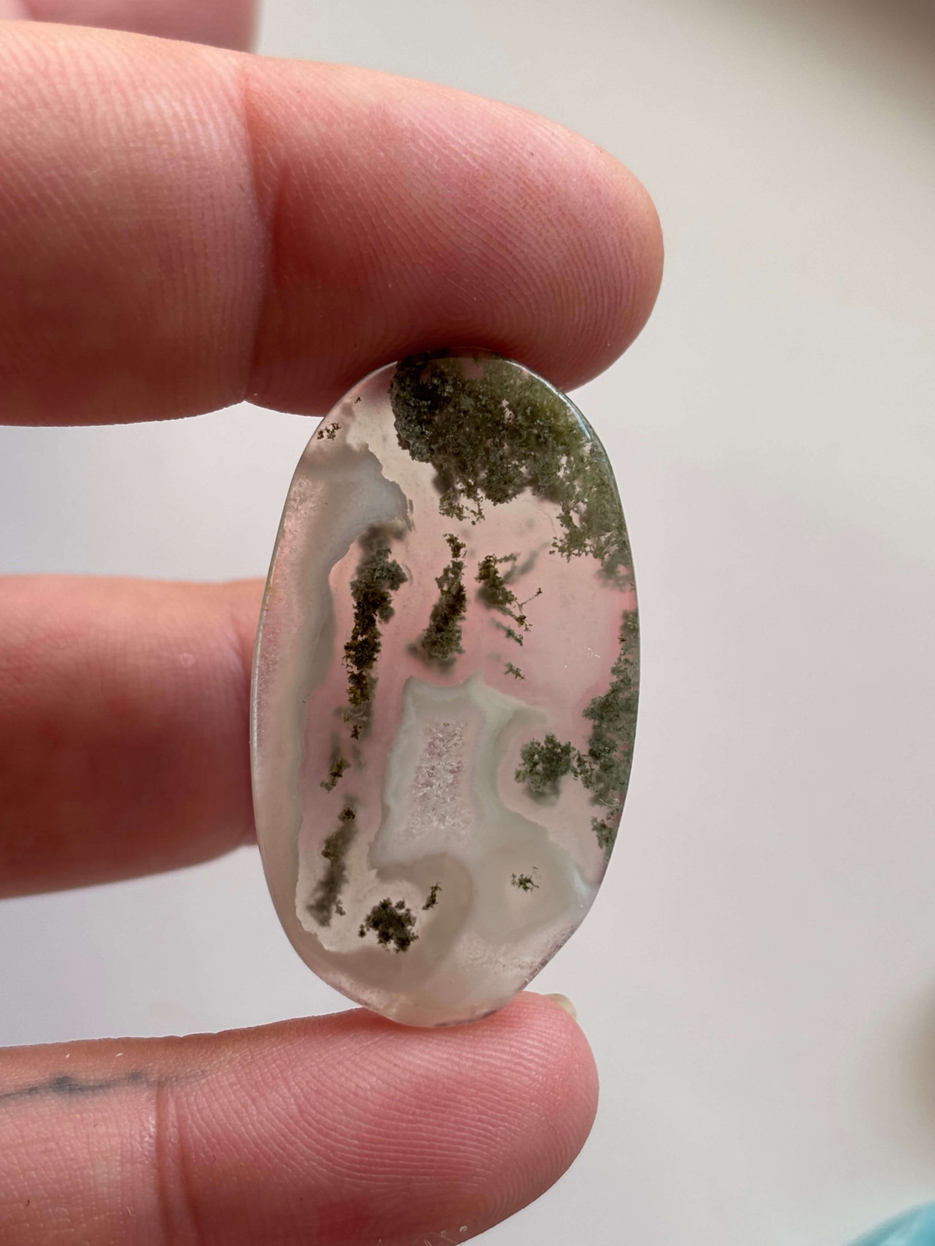 39mm Moss Agate Stone for Macramé - Image 2
