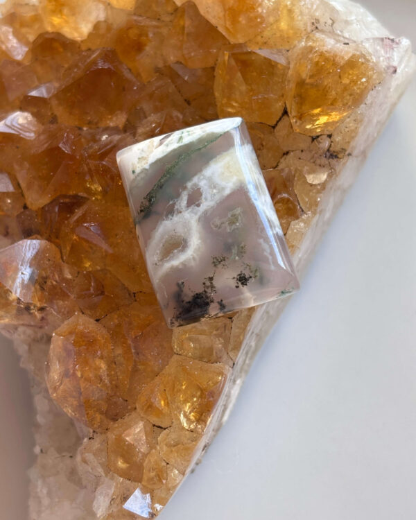 27mm Moss Agate Gemstone for Jewellery Making