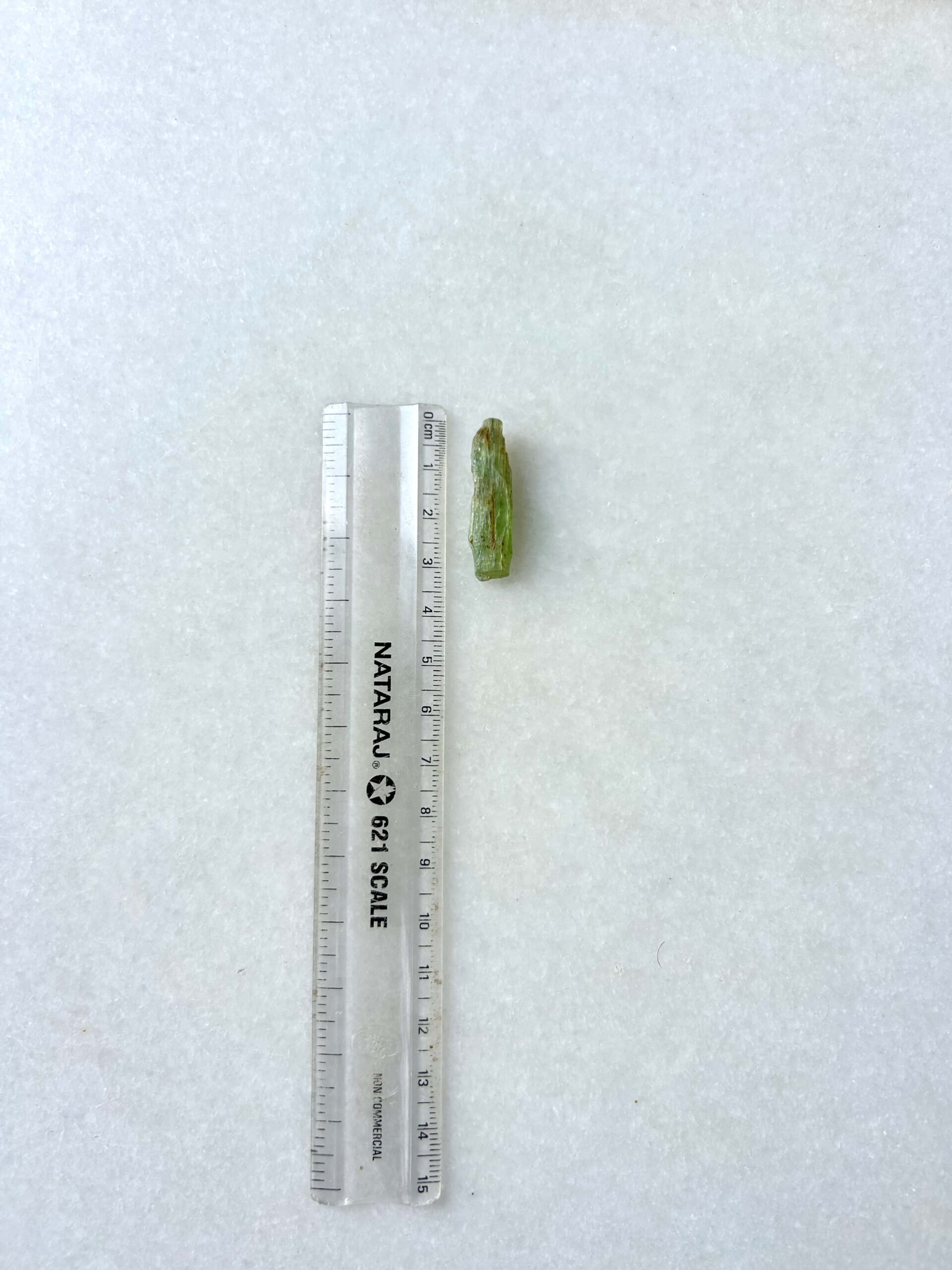 32 mm Rough Green Kyanite Mineral Specimen - Image 2