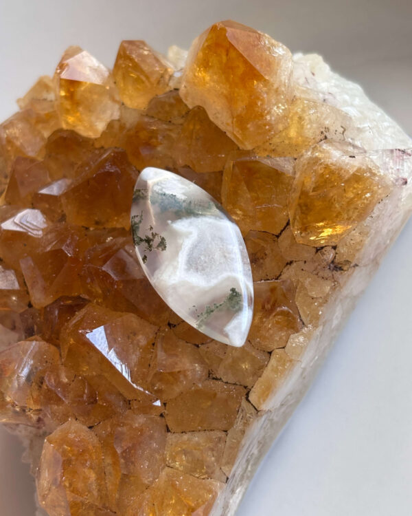 32mm Moss Agate Gemstone for Creative Jewellery