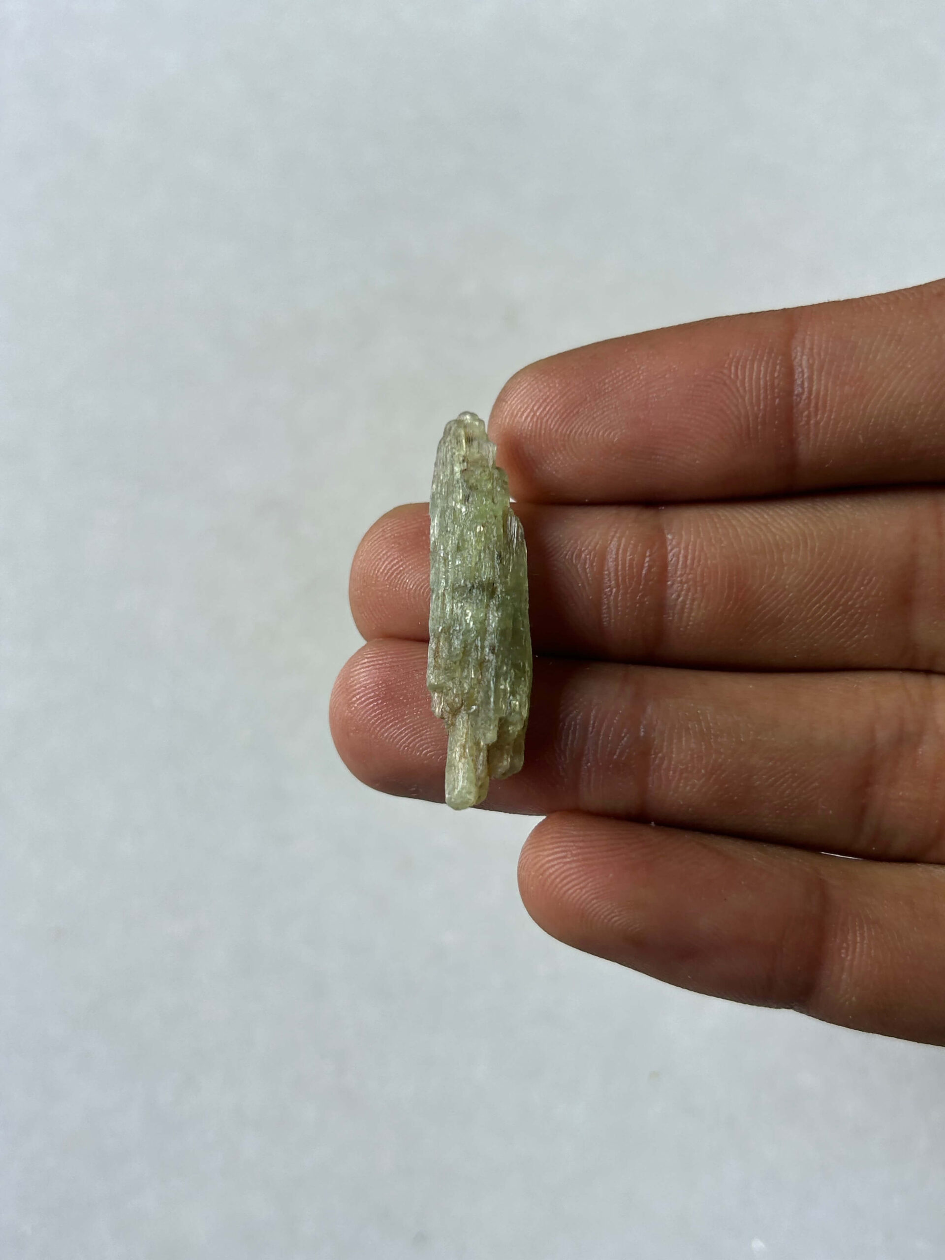 35 mm Raw Green Kyanite Stone