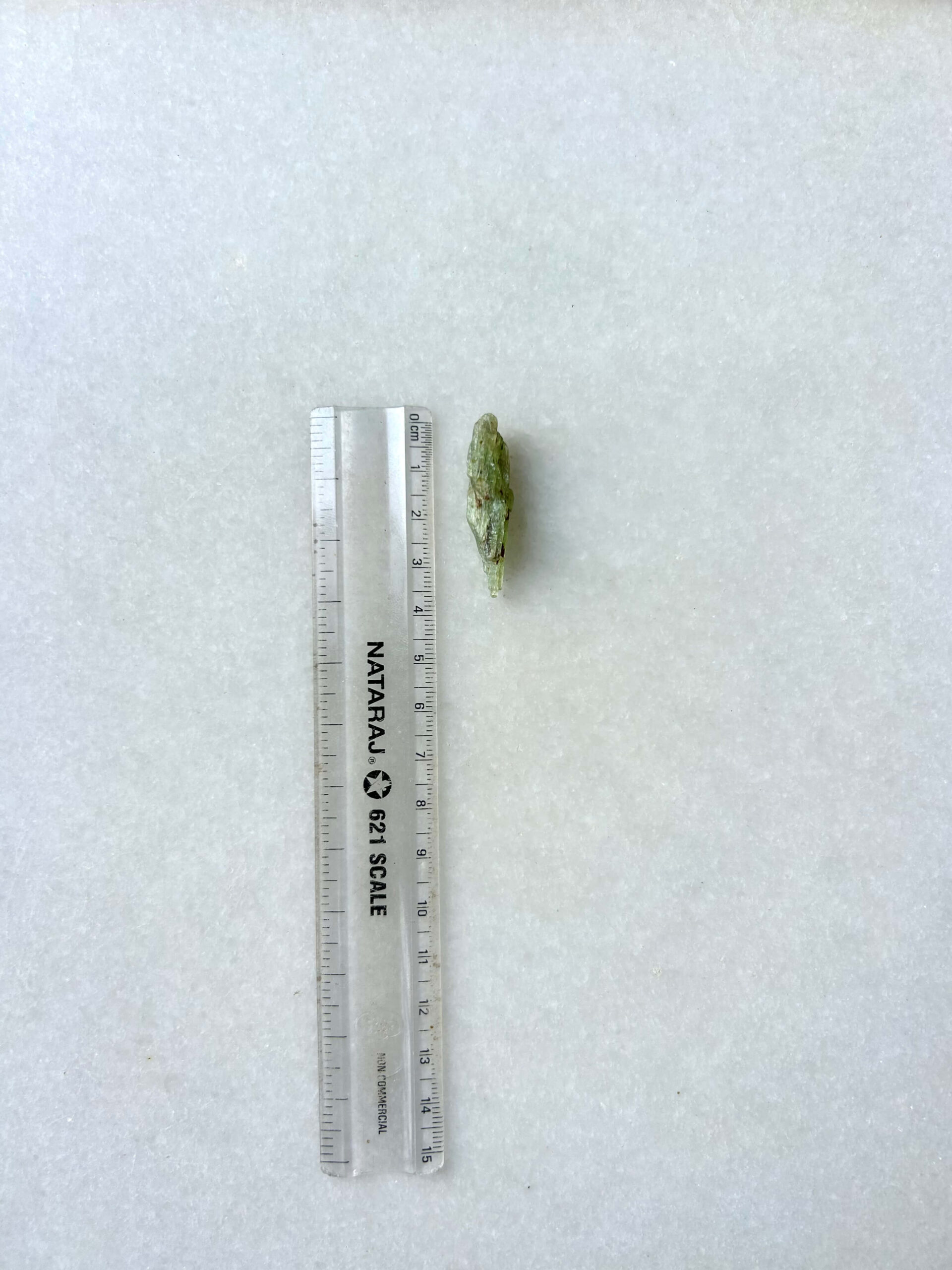 37 mm Rough Green Kyanite Mineral Specimen - Image 2