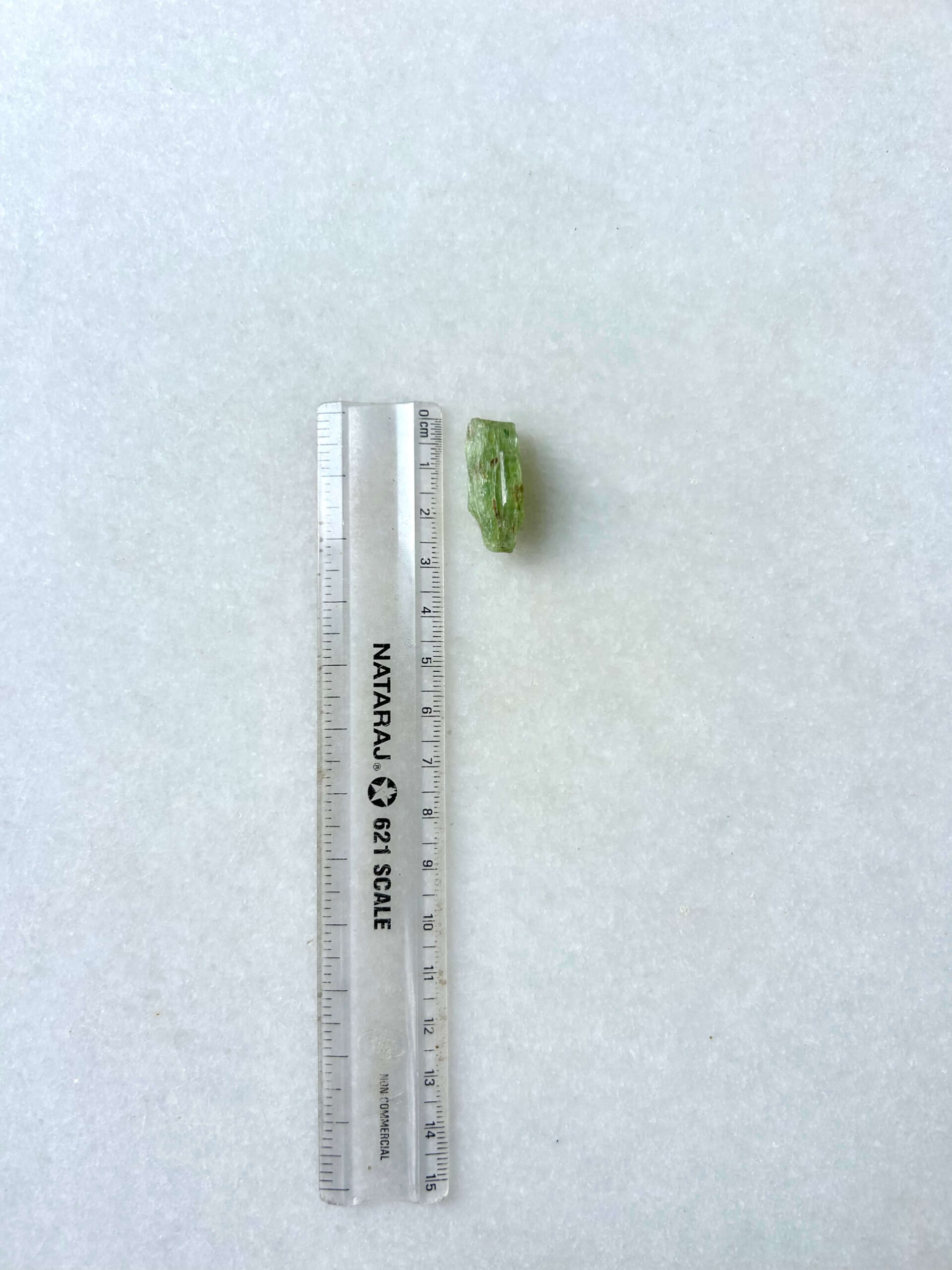 28 mm Raw Green Kyanite for Macrame - Image 2
