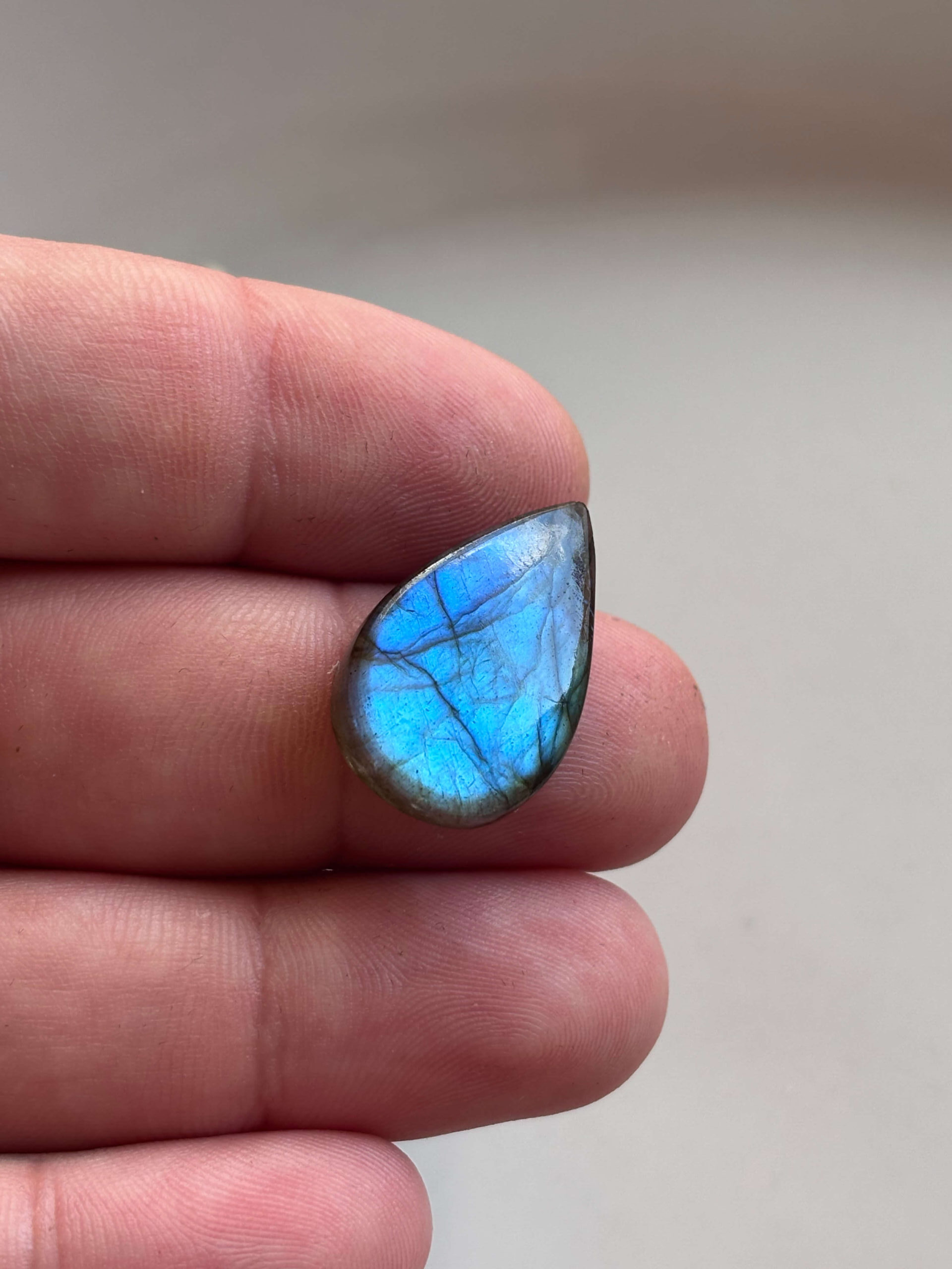 24mm High Quality Labradorite Stone for Handmade Pendants - Image 2