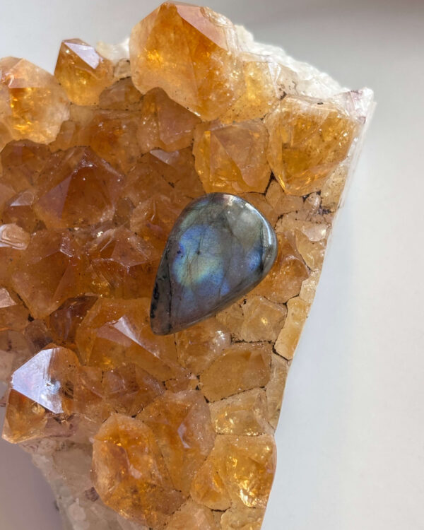 23mm High Quality Labradorite Cabochon for Jewellery Designs
