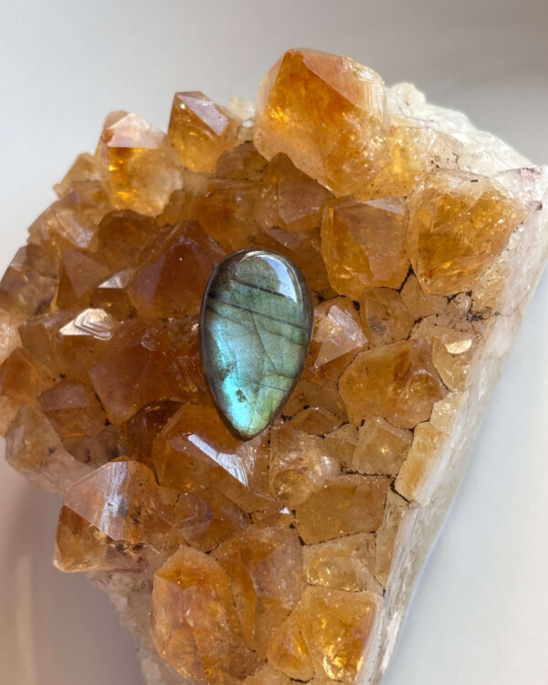 22mm High Quality Labradorite Cabochon for Pendant Making