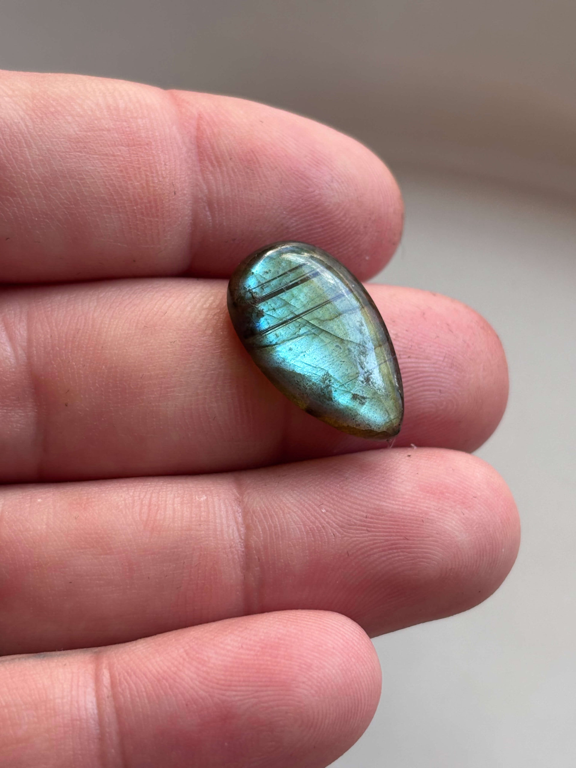 22mm High Quality Labradorite Cabochon for Pendant Making - Image 2
