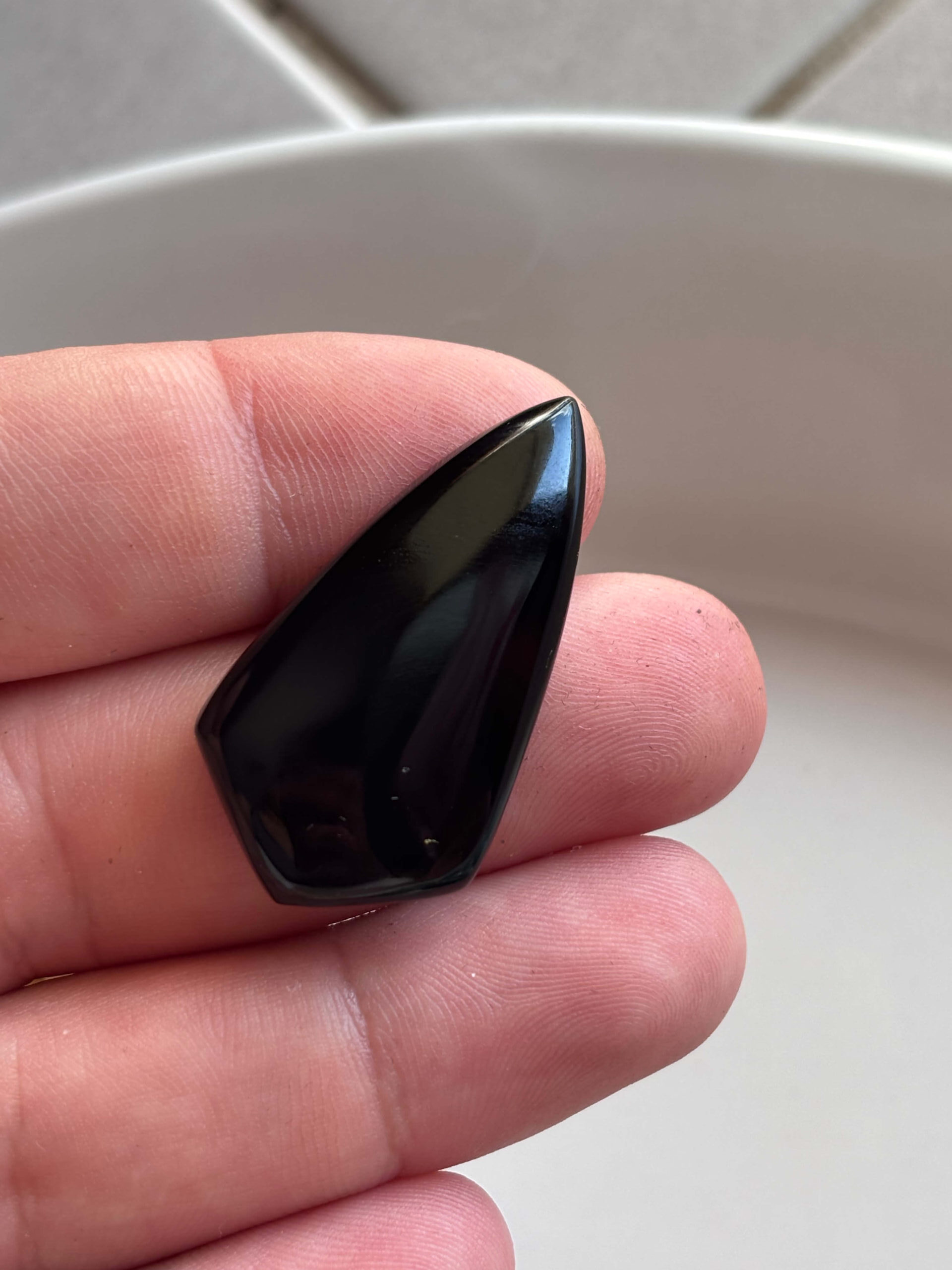 39mm Black Onyx Stone for Macramé - Image 2