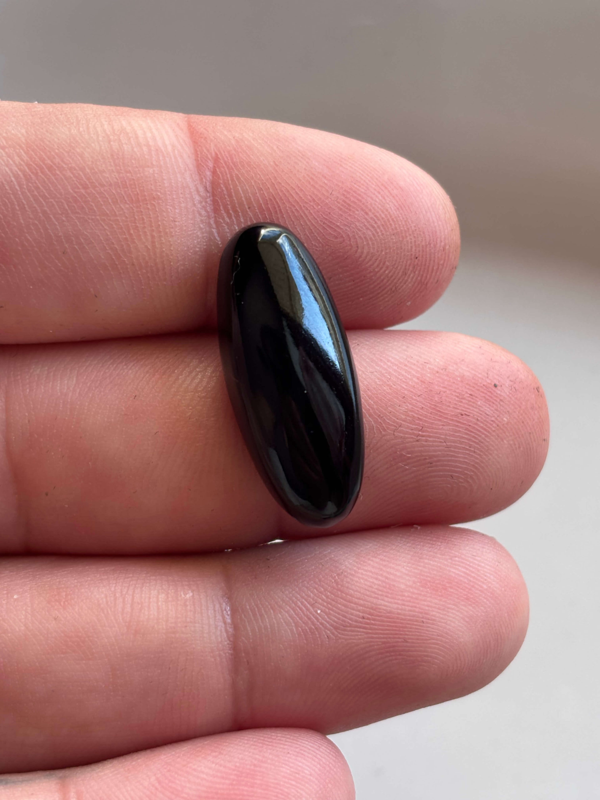 27mm Black Onyx Stone for Wire Wrapping - Image 2