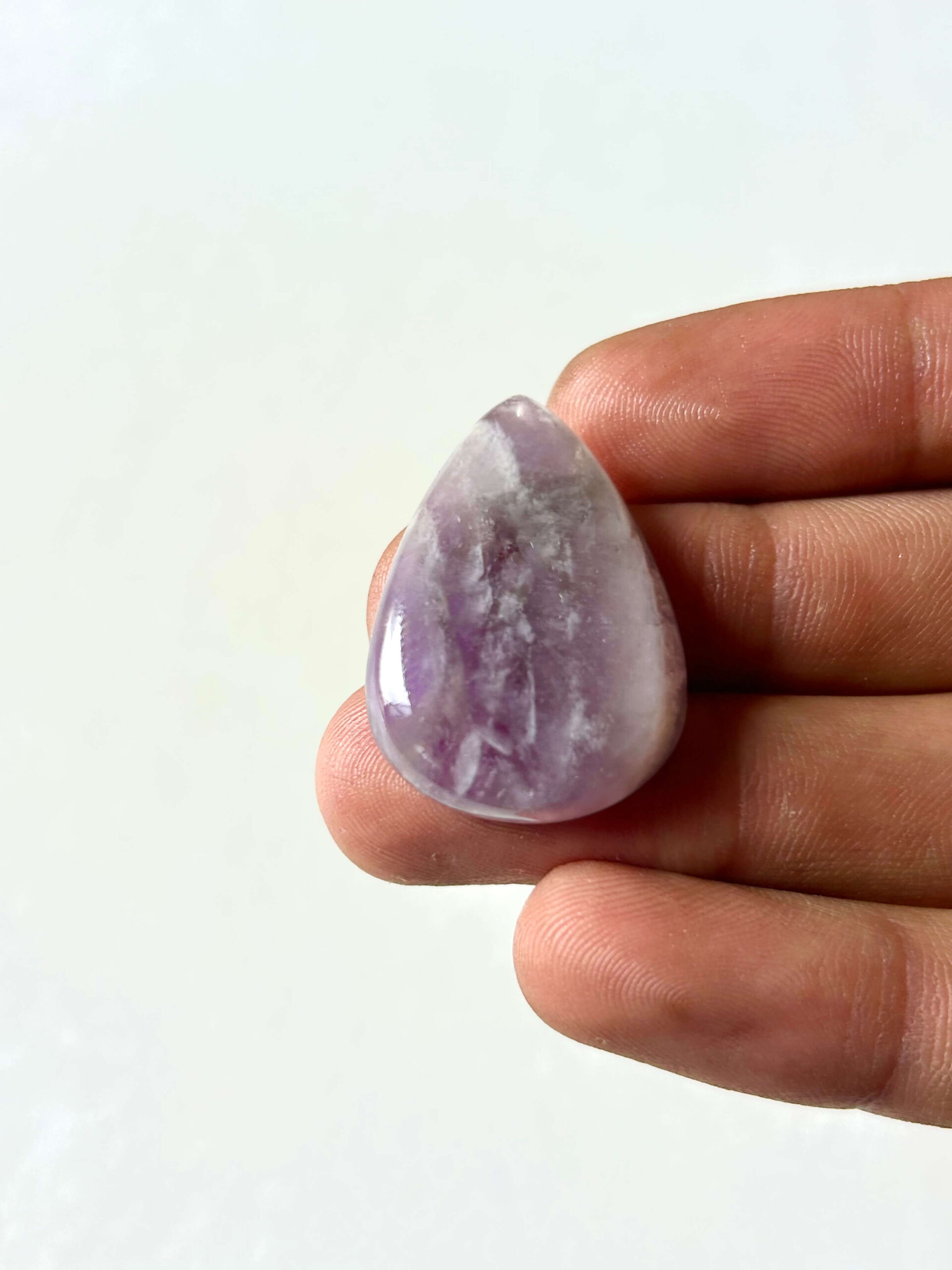 32 mm Amethyst Gemstone
