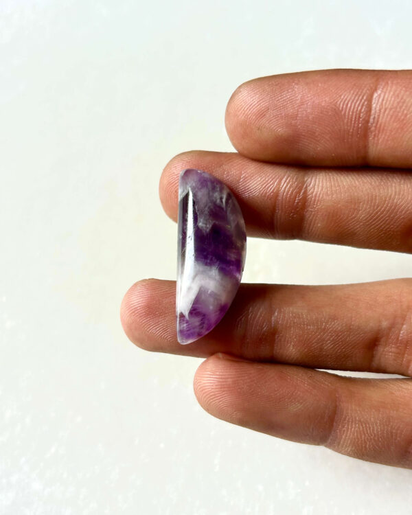 32 mm Amethyst Gemstone