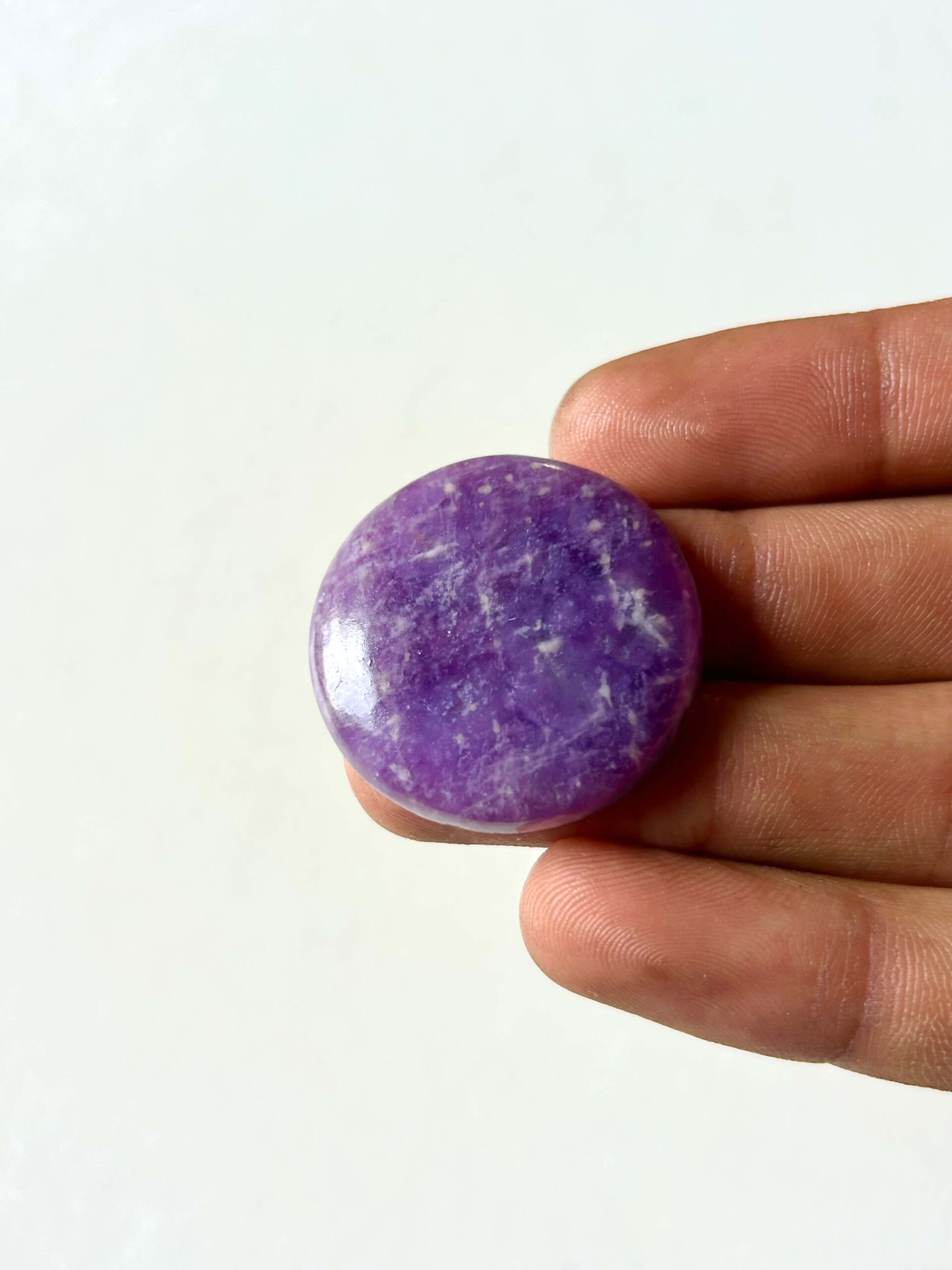 31 mm Amethyst Gemstone