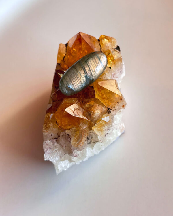 25mm Labradorite Cabochon for Necklace Designs