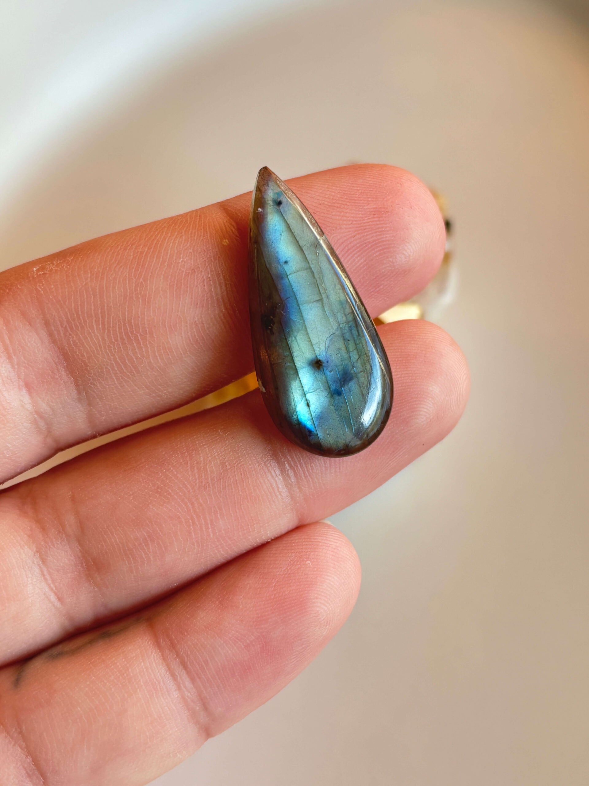 35mm Labradorite Cabochon for Artisan Jewelry - Image 2
