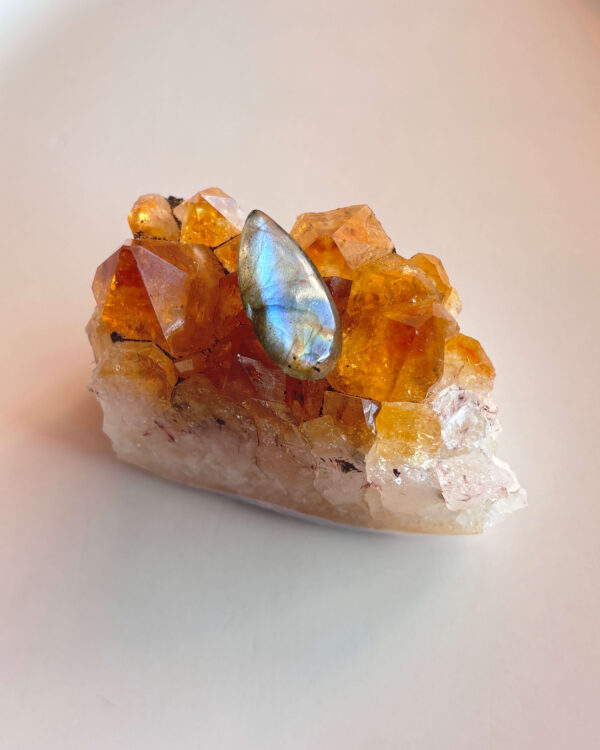 24mm Labradorite Cabochon for Creative Pendant Designs