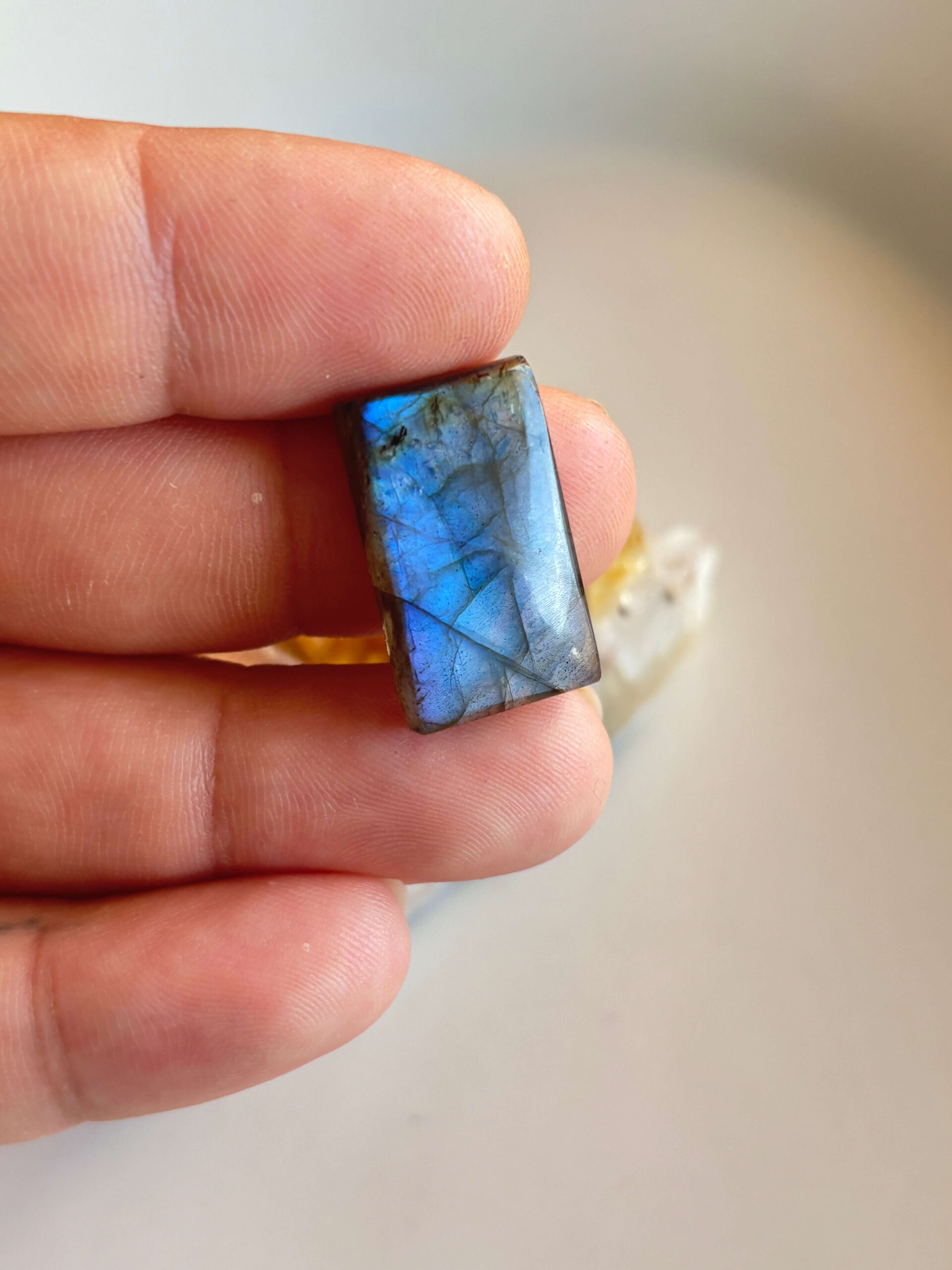 24mm Labradorite Cabochon for Creative Jewelry Designs - Image 2