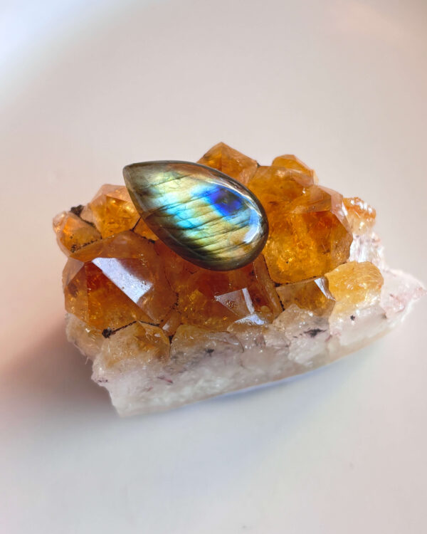 25mm Labradorite Cabochon for Pendant Making