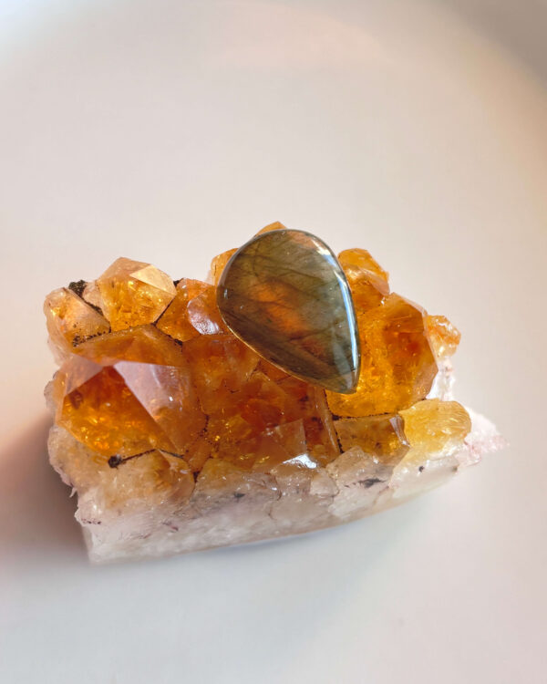 22mm Labradorite Stone for Handmade Jewelry
