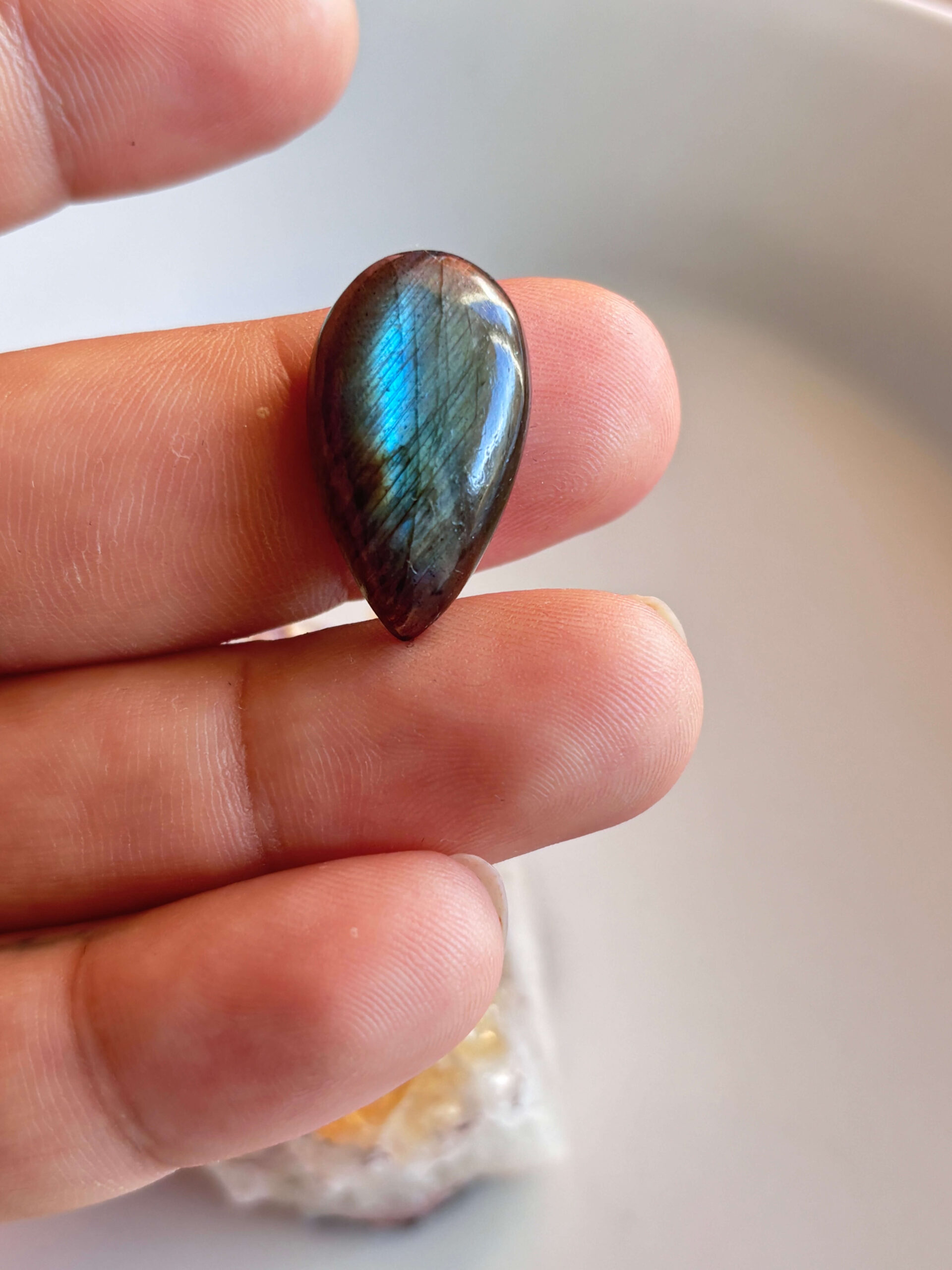 25mm Labradorite Cabochon for Jewelry Settings - Image 2