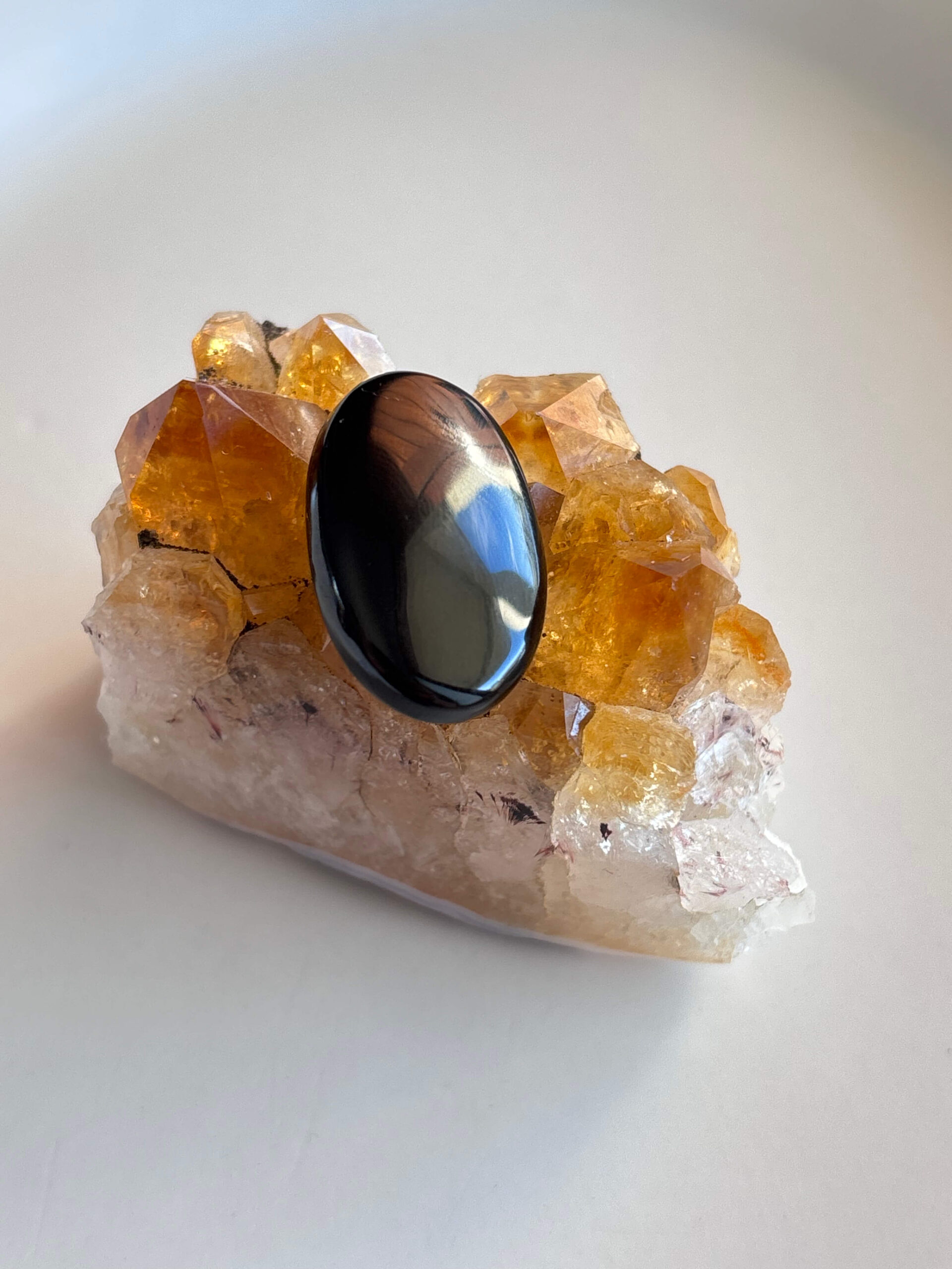 28mm Black Onyx Cabochon for Macramé Pendants