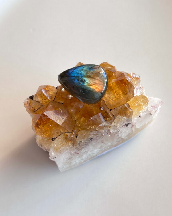 22mm Labradorite Cabochon for Creative Jewelry Designs