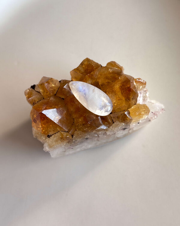 22mm Moonstone Gemstone for Jewelry Settings