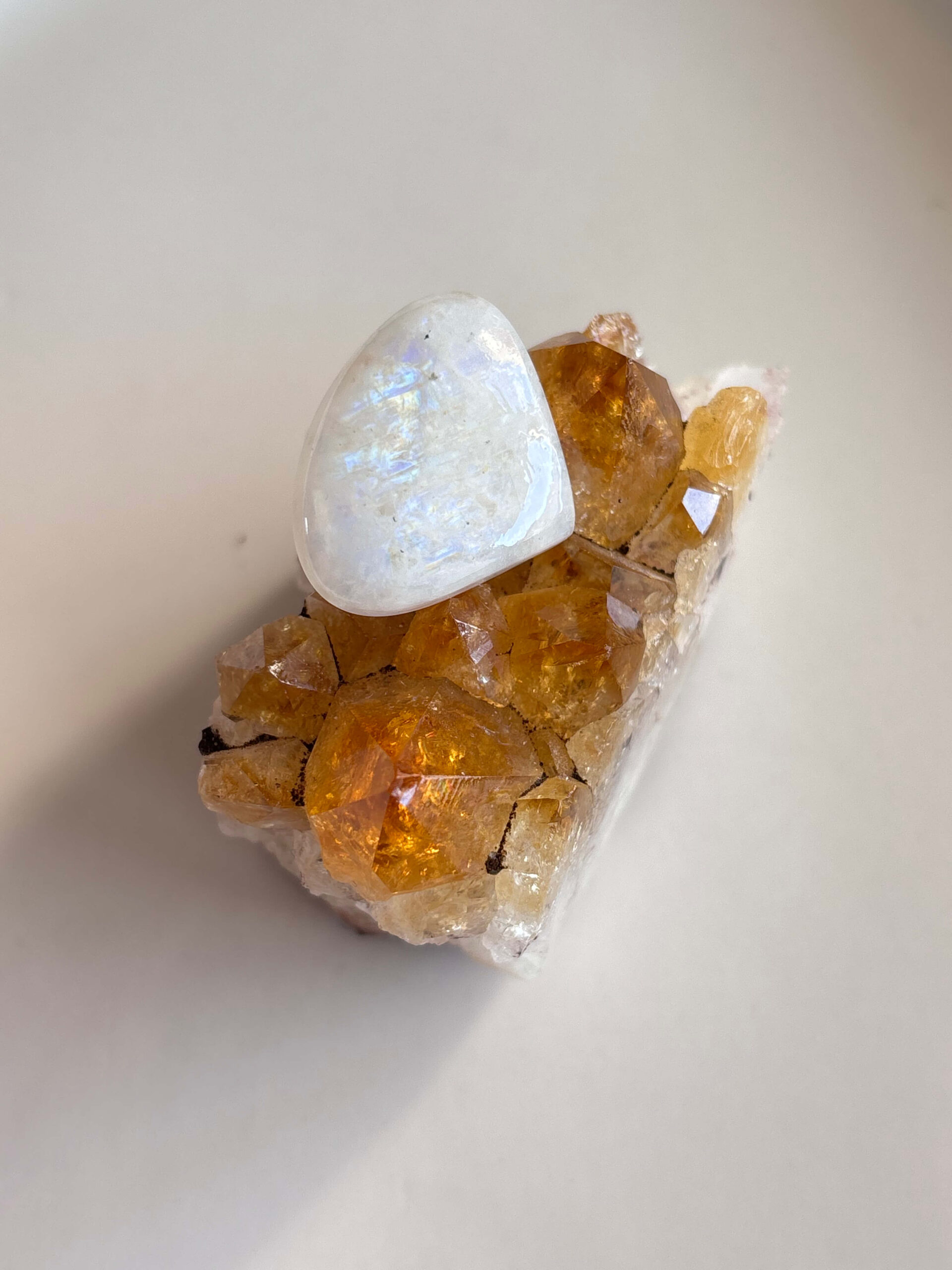 27mm Moonstone for Macramé Jewelry