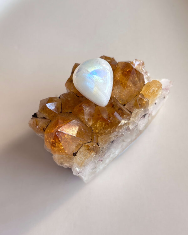 19mm Moonstone for Handmade Jewelry