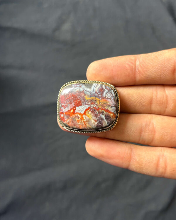 33mm Crazy lace Agate Artisan Grooved Stone