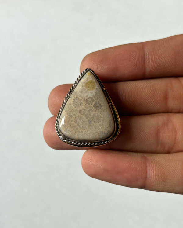 31mm Fossil Coral Grooved Stone for Micro Macramé