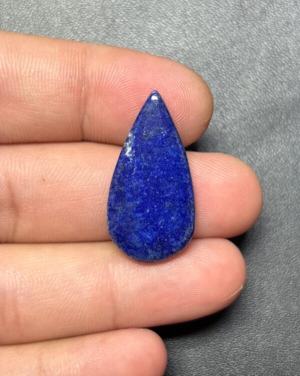 28mm Lapis Lazuli Natural Statement Stone